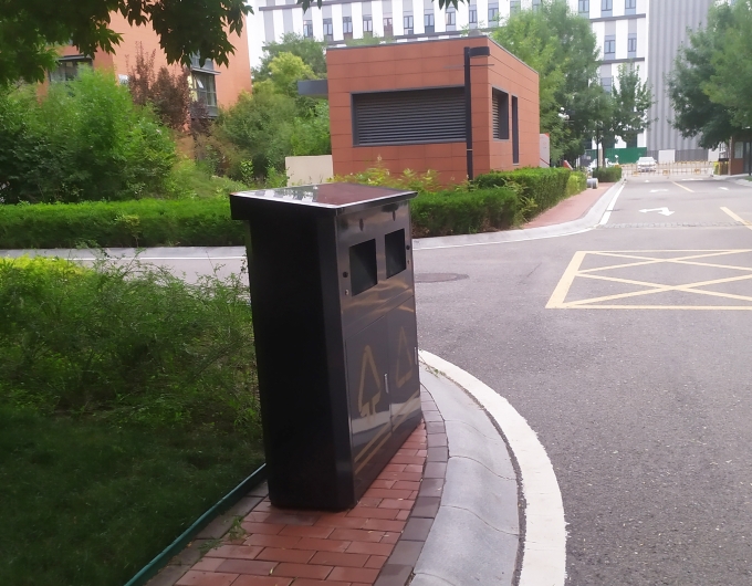 SL-LJT001 Dual Box Solar Garbage Can